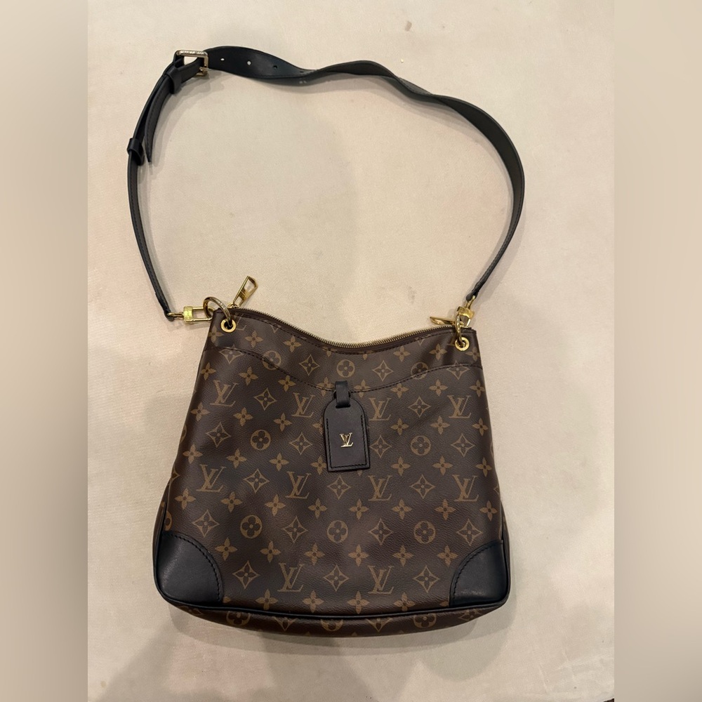 Louis Vuitton Odeon mm